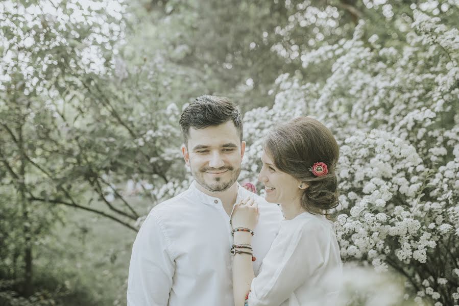 Fotograful de nuntă Roxana Gavrilă (roxanagavrila). Fotografia din 6 iulie 2016