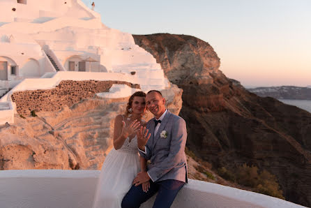 Photographe de mariage Dominika Legenza Dimopoulou (santoriniphotos). Photo du 3 août 2022