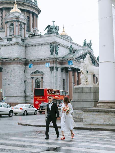 Wedding photographer Luiza Smirnova (luizasmirnova). Photo of 21 August 2018