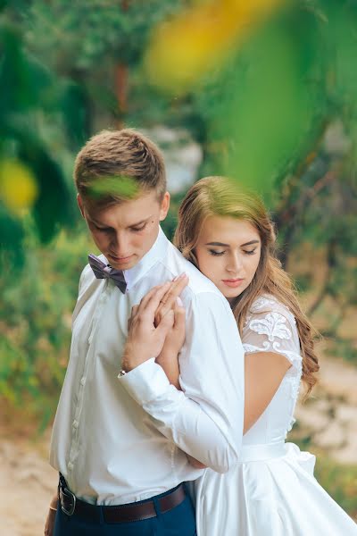 Fotógrafo de casamento Nikolay Emelyanov (emelianovphoto). Foto de 15 de outubro 2018