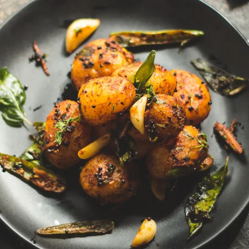 Hyderabadi Baghare Aloo