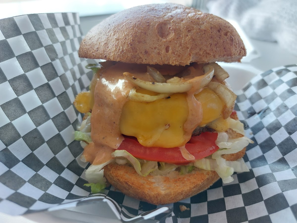 Smoked Burger with Chipotle Aioli