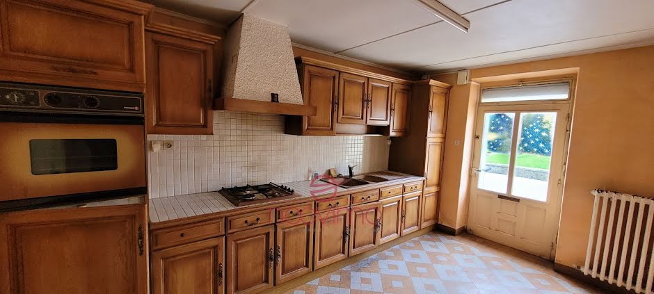 Vente maison 4 pièces 80 m² à Sion-les-Mines (44590), 90 000 €