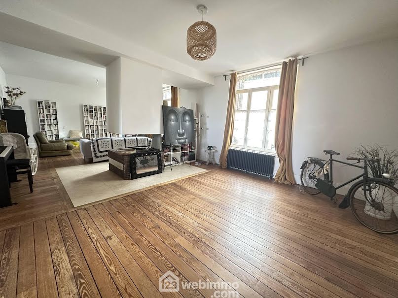 Vente maison 9 pièces 214 m² à Laon (02000), 197 600 €