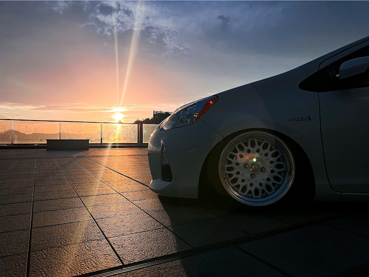 アクアのpriusc・workwheels・PickUpCarsで会いましょう・GWに関するカスタム事例の投稿画像2枚目
