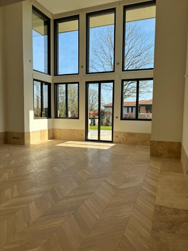 Villa with terrace 3