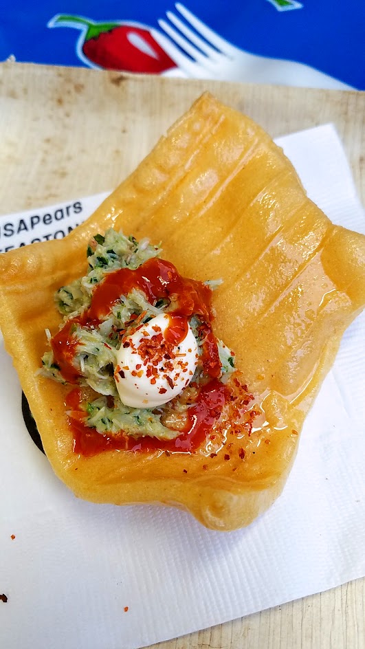 Feast PDX 2016 Night Market appearance of Alvin Cailan from Eggslut (Los Angeles, CA): Chicharrónes de Harina with Snow Crab Ceviche