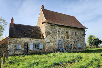 maison à Montmarault (03)