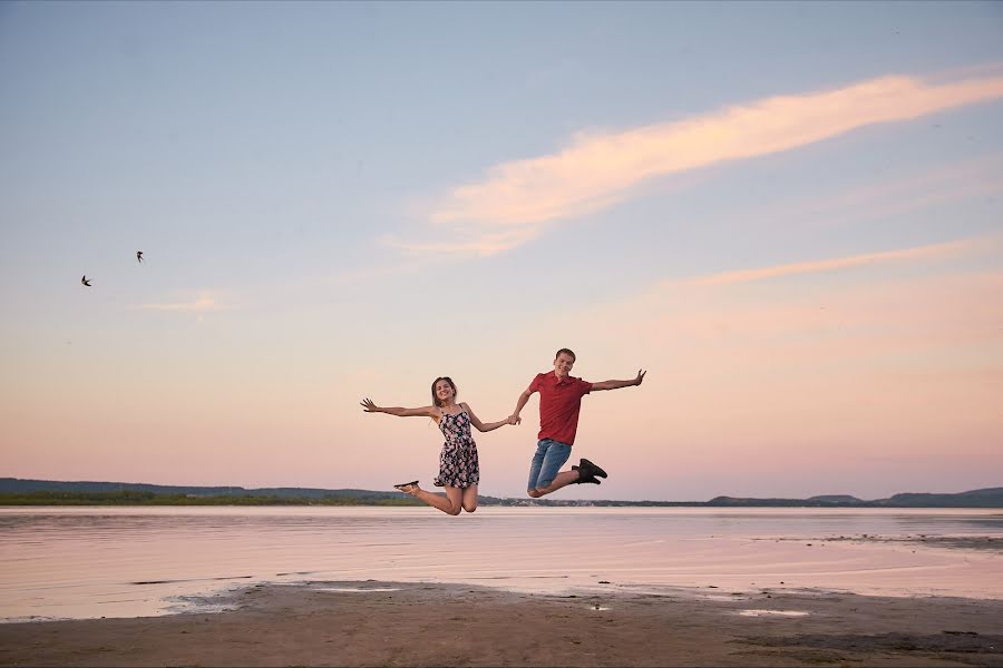 Fotografo di matrimoni Katerina Guzanova (katringuzanova). Foto del 4 luglio 2019