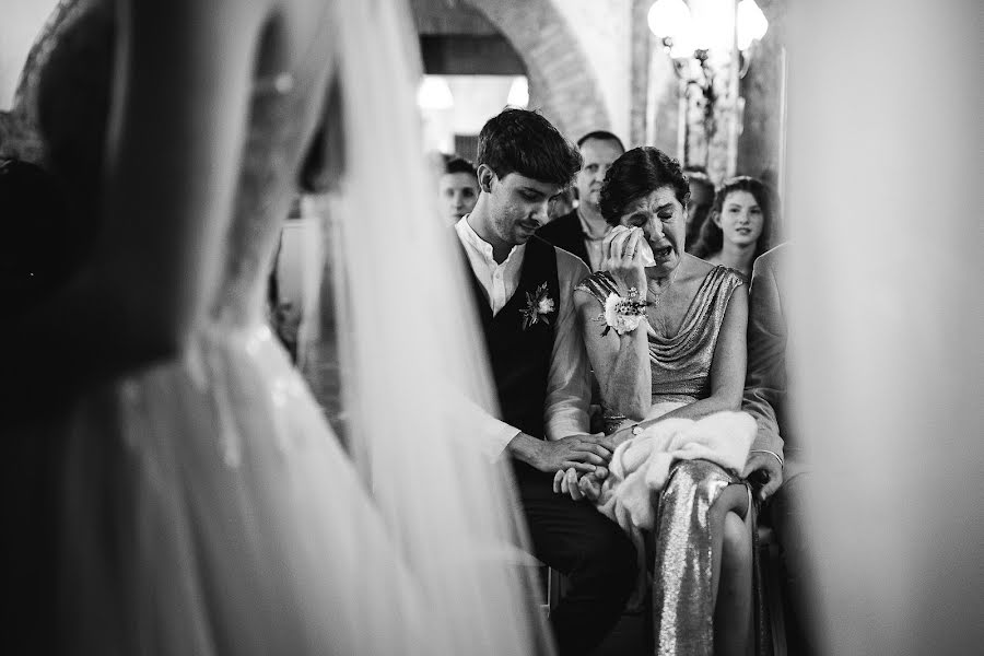 Fotografo di matrimoni Sara Lorenzoni (saralorenzoni). Foto del 26 febbraio