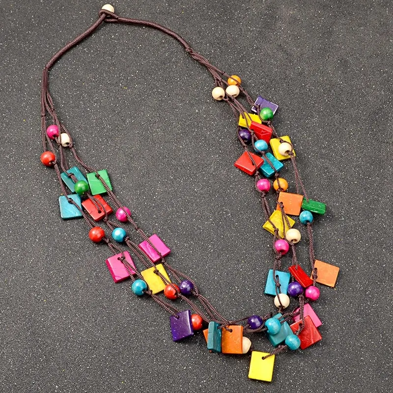 Collar bohemio retro exagerado y personalizado, estilo étnico con color. Destaca tu estilo único con este llamativo accesorio para cualquier ocasión.