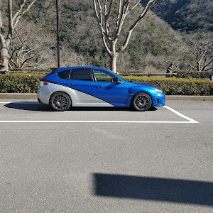 インプレッサ WRX STI GRB