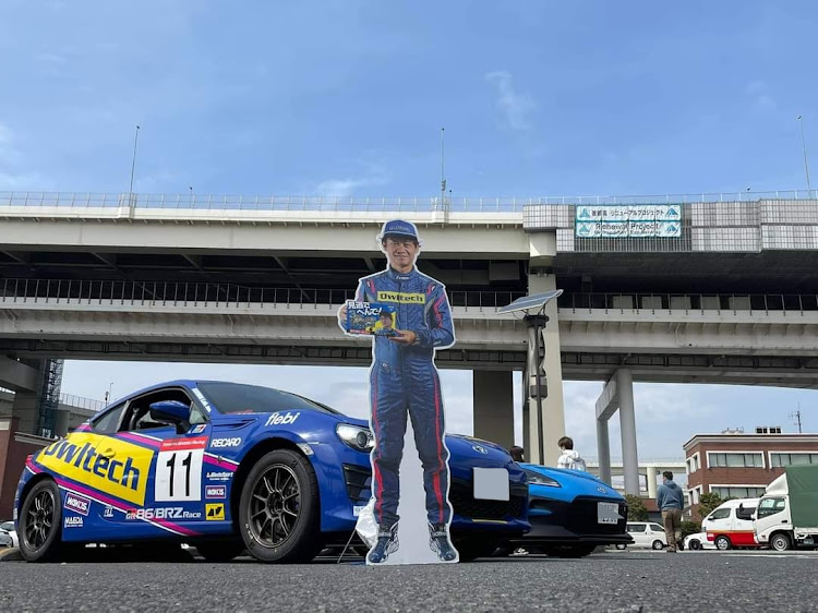スターレットの脇阪寿一のほな行こCAR！・大黒パーキング・86に関するカスタム事例の投稿画像2枚目