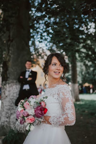 Fotografo di matrimoni Zsuzsa Szakacs (zsuzsi). Foto del 14 dicembre 2019