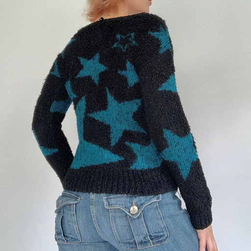Title 2, Color Contrast Star Long Sleeved Sweater Women