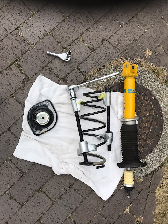 ロードスターの車高調整・DIYに関するカスタム事例の投稿画像8枚目