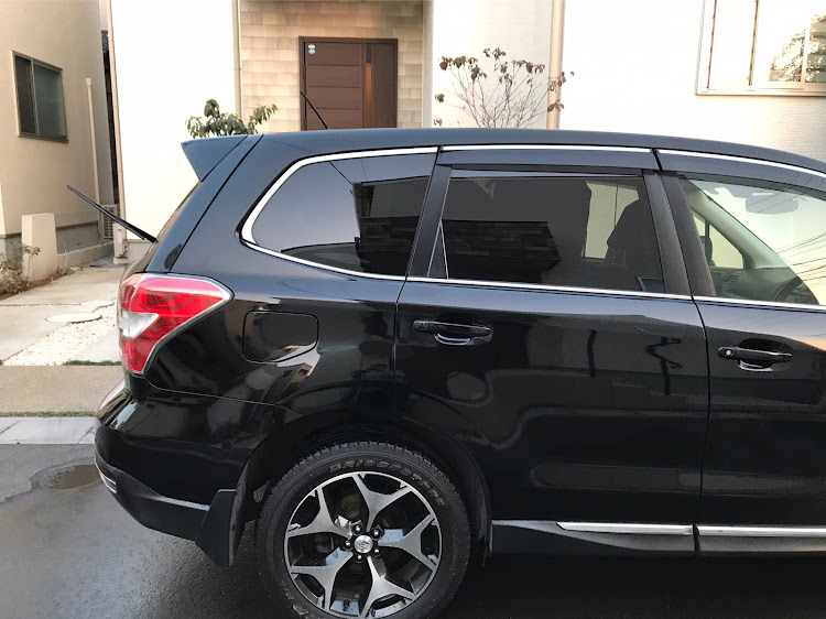 フォレスターのスパシャン・洗車後のパシャリ・今年初洗車・最後の洗車に関するカスタム事例の投稿画像3枚目