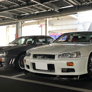 スカイライン R34