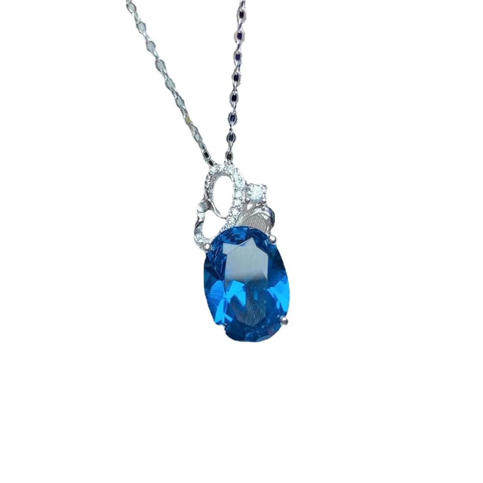925er Silber-Inlay London Blue Anzug. Exklusiver Look für Business oder Event. Hochwertige Verarbeitung, stilvoller Auftritt garantiert.