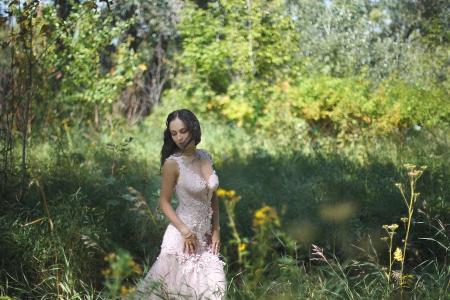 Fotografo di matrimoni Evgeniya Satalkina (vinza). Foto del 20 settembre 2017