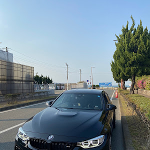 M3 セダン