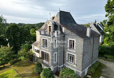 Villa with terrace 2