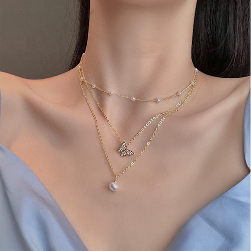 Title 5, Meerlaagse parel vlinderketting voor een elegan...