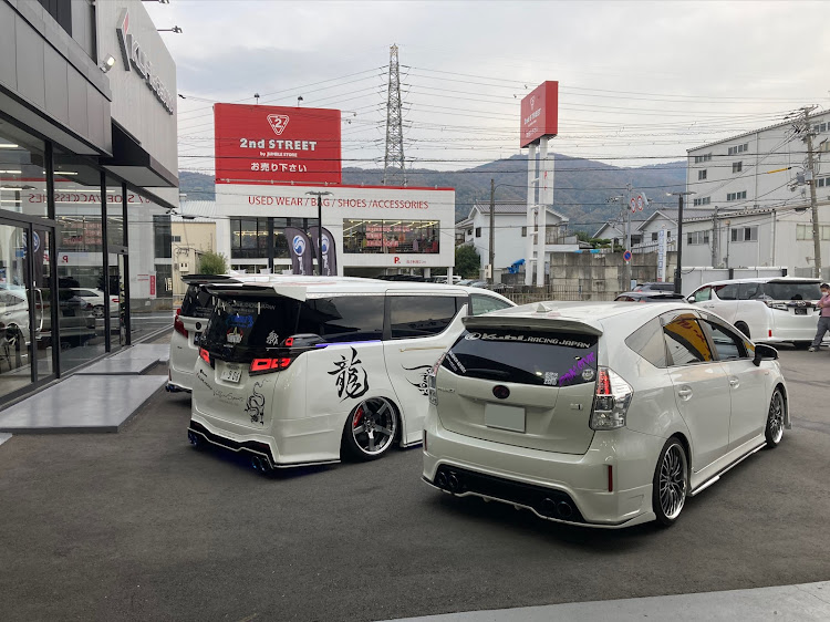 ヴェルファイアの一ヶ月点検・KUHL大阪・プチカスタム・ドラゴンコラボ・11月にエントリーしますに関するカスタム事例の投稿画像4枚目