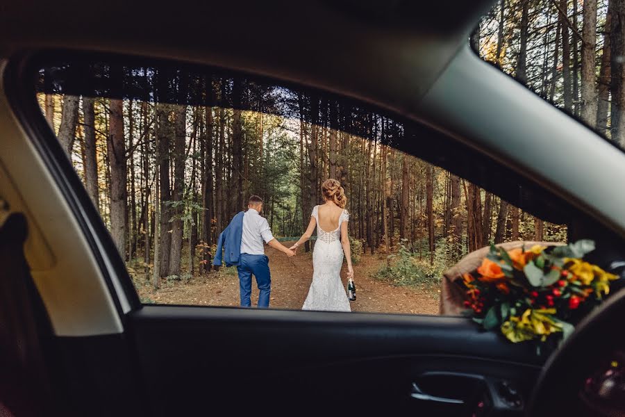 Wedding photographer Evgeniy Konstantinopolskiy (photobiser). Photo of 4 November 2018