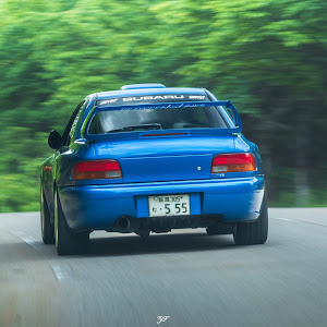 インプレッサ WRX GC8