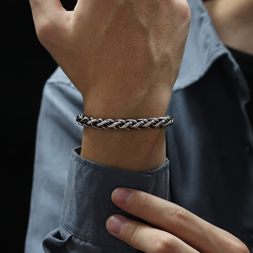 Title 3, Fashion Hip Hop Trendy Keel Chain Bracelet, Tit...