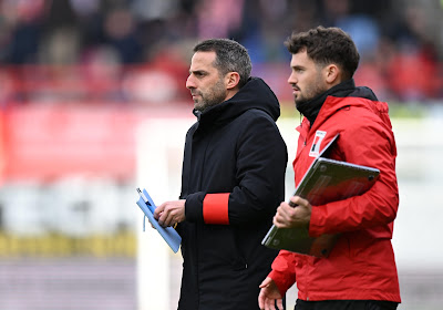 Yannick Ferrera ne s'attend à aucun cadeau de la part de Charleroi : "Tout le monde joue pour l'honneur" 