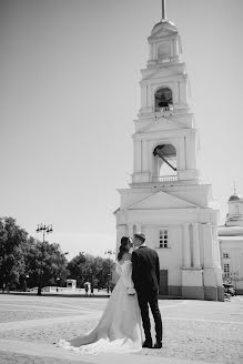 Fotógrafo de casamento Olesya Markelova (markelovaleska). Foto de 28 de junho 2022