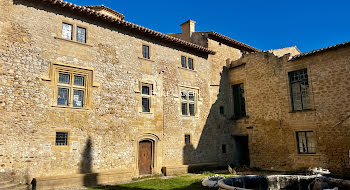 château à Pertuis (84)