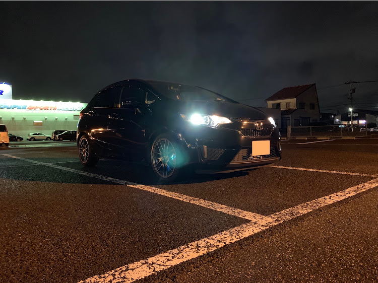 フィットのフィット・フィット3・ドライブ・夜間ドライブ・夜間撮影に関するカスタム事例の投稿画像1枚目