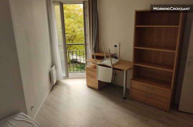 Location meublée appartement 1 pièce 17 m² à Paris 11ème (75011), 1 350 €