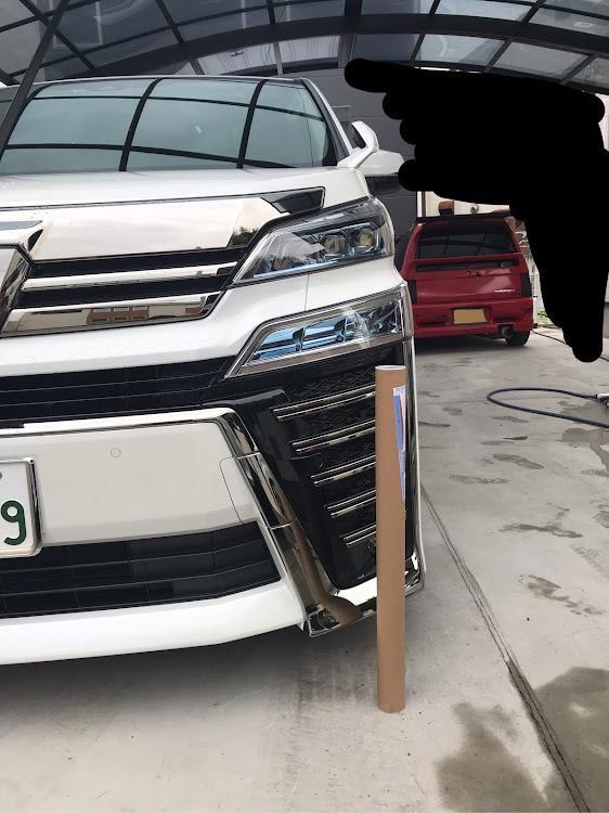ヴェルファイアのカーフィルム・DIY・車内洗剤まみれに関するカスタム事例の投稿画像2枚目