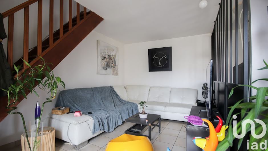 Vente maison 4 pièces 75 m² à Mézy-sur-Seine (78250), 226 000 €