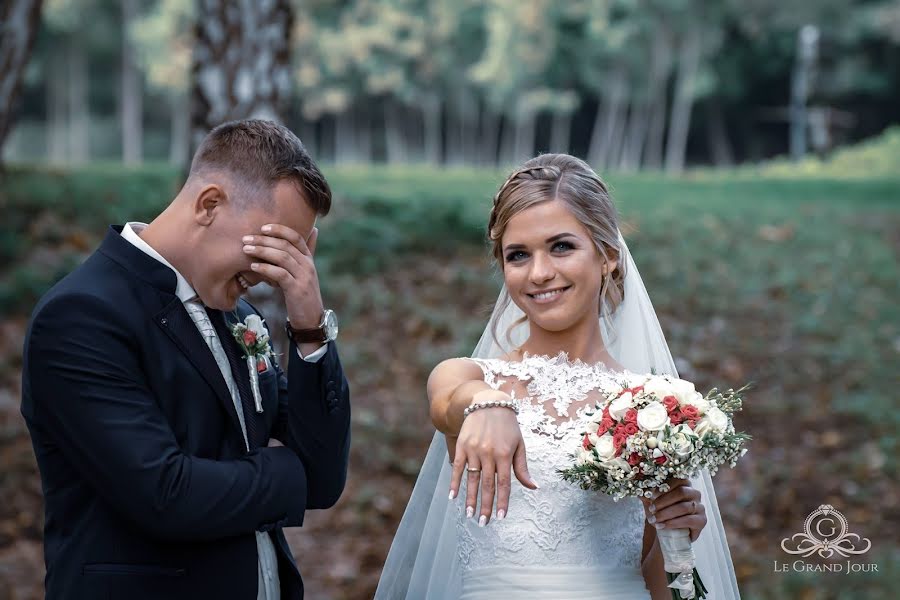 Fotografo di matrimoni Ádám Dörner (grandjoureskuvo). Foto del 3 marzo 2019