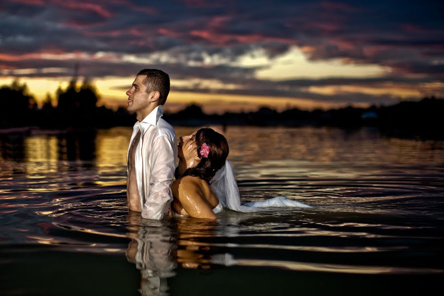 Wedding photographer Jan Myszkowski (myszkowski). Photo of 21 January 2014