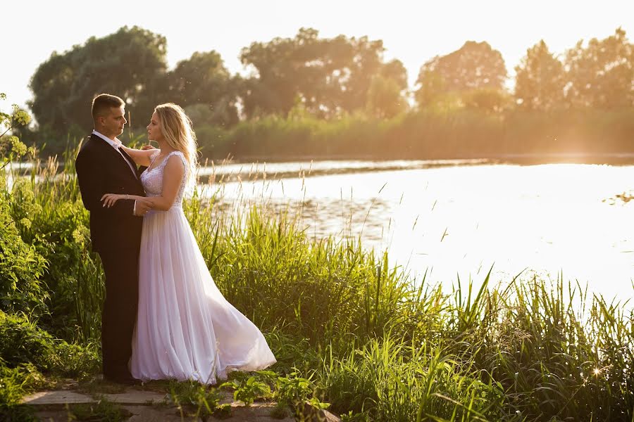 Wedding photographer Justyna Kwiek-Aronowicz (justshoot). Photo of 25 June 2018