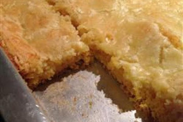 Southern Gooey Butter Cake