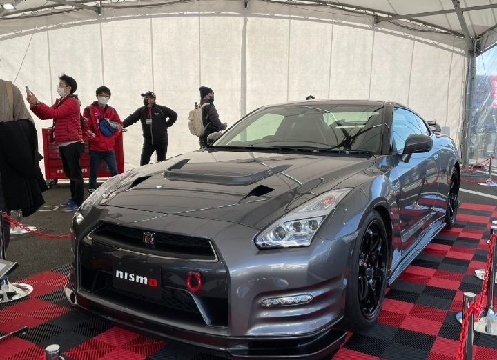 ベッキーさんが投稿したニスモフェスティバル・日産・newZ・nismo・富士スピードウェイに関するカスタム事例の投稿画像16枚目
