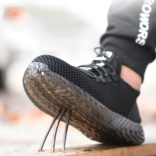 Title 3, Anti-smashing and anti-puncture labor shoes. He...