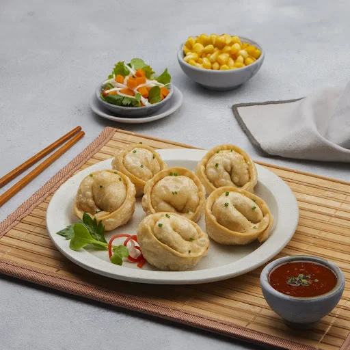 Fried Classic Veg Momos With Momo Chutney