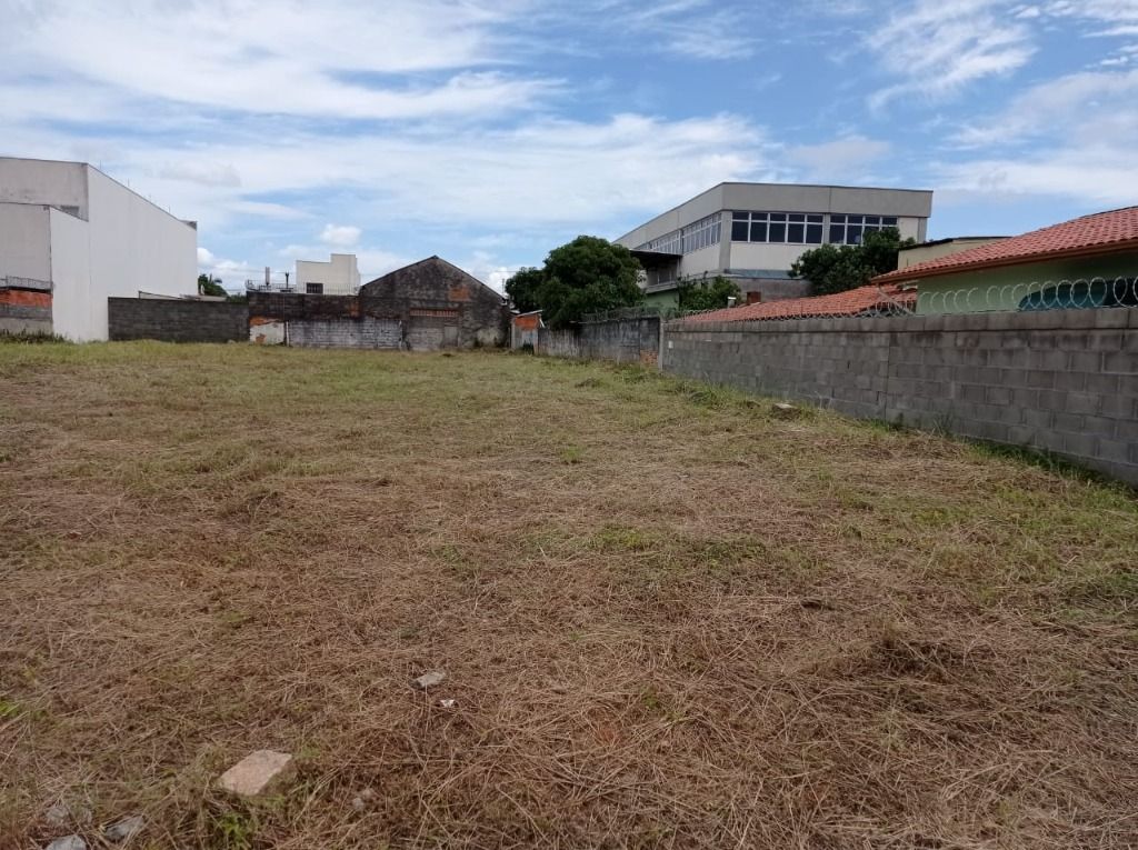 Terreno à venda, 786 m² por R$ 865.000,00 - Ponte de São João - Jundiaí/SP