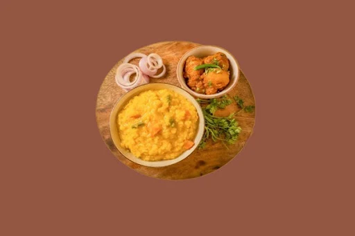 Khichdi And Alur Dom Combo
