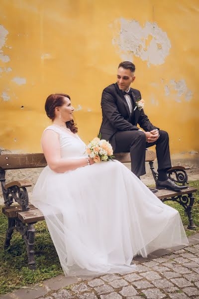Fotografo di matrimoni Péter Tóth (tothpeter). Foto del 28 agosto 2021