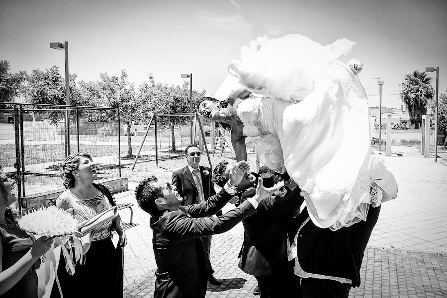 Φωτογράφος γάμων Alessandro Spagnolo (fotospagnolonovo). Φωτογραφία: 17 Μαΐου 2019