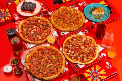 (2) Italian Non Veg + (2) Hotlink Pepperoni + Desserts + 4 Beverage